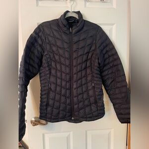 Marmot Women's Quilted Puffer Jacket - Black (CALLOUT)